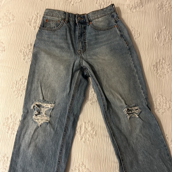 BDG Size 27 Women’s Jeans - Picture 2 of 3